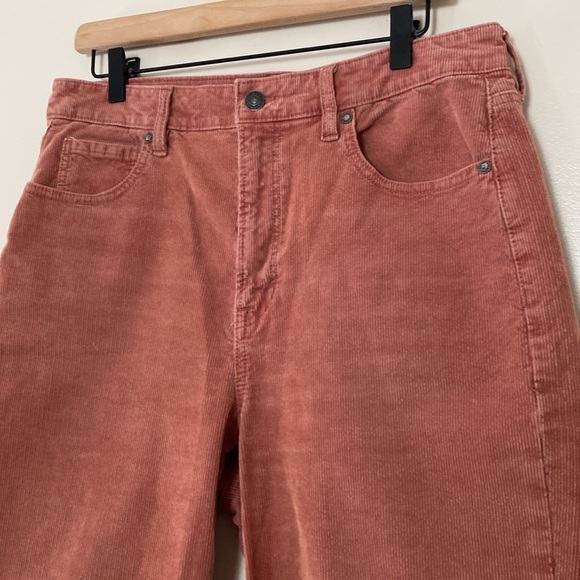 American Eagle Mom Straight Leg Pants Corduroy Super High Rise Mauve Size 12 - Picture 3 of 12